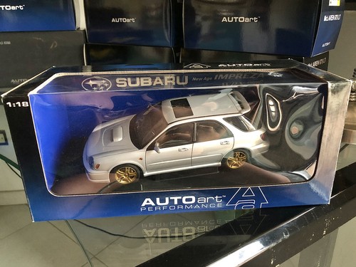 Autoart subaru impreza - autoart,