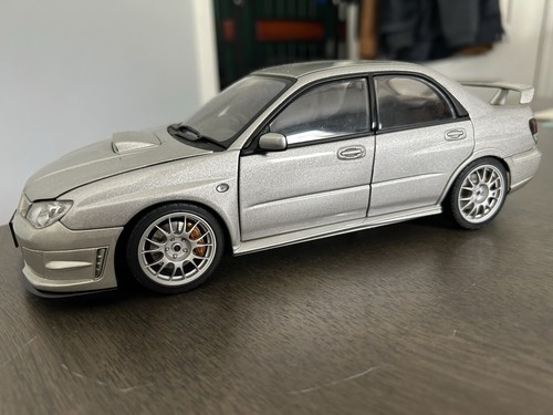 Autoart subaru impreza - autoart,