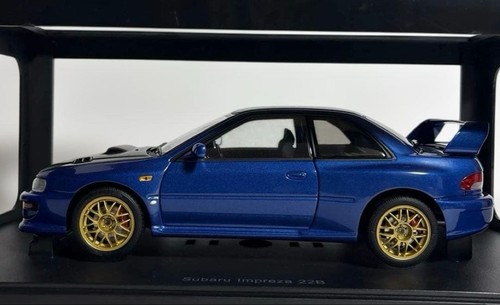 Autoart subaru impreza - 1/18,