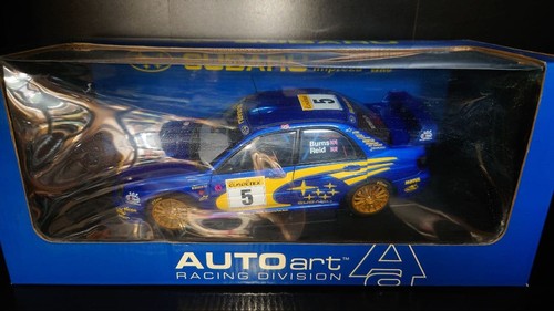 Autoart subaru impreza - 1/18,